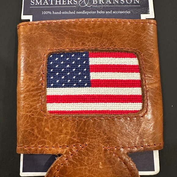 NWT Smathers & Branson America Flag Can Cooler - Picture 3 of 4